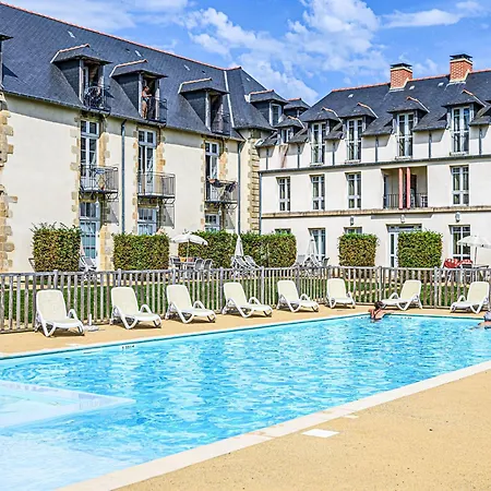 Chateau De Kergonano-2 By Interhome Apartmán